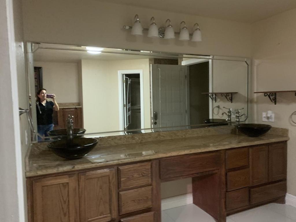 Brownsville Comfort 2 Bedroom 1 Bath , Spacious Kitchen And Outdoor Home Exteriér fotografie