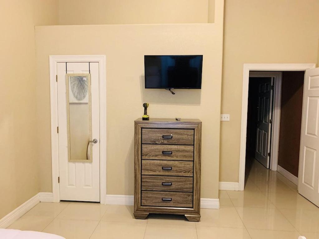 Brownsville Comfort 2 Bedroom 1 Bath , Spacious Kitchen And Outdoor Home Exteriér fotografie